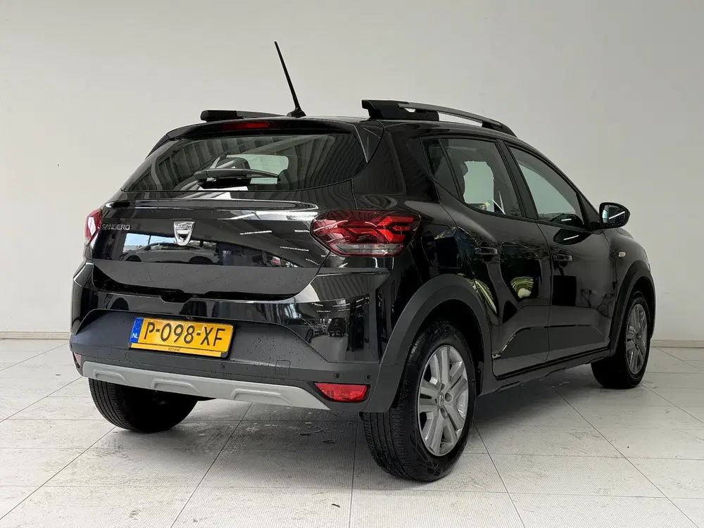 Dacia Sandero 1.0 TCe 90 Comfort uit 2022, foto 2