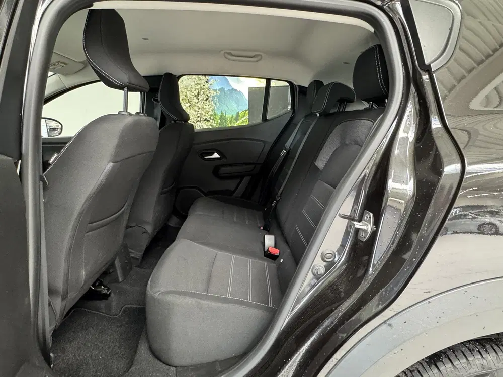 Dacia Sandero 1.0 TCe 90 Comfort uit 2022, foto 8