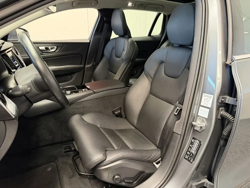 Volvo V60 2.0 T6 RECHARGE AWD INSCRIPTION 91% SOH LE uit 2021, foto 15