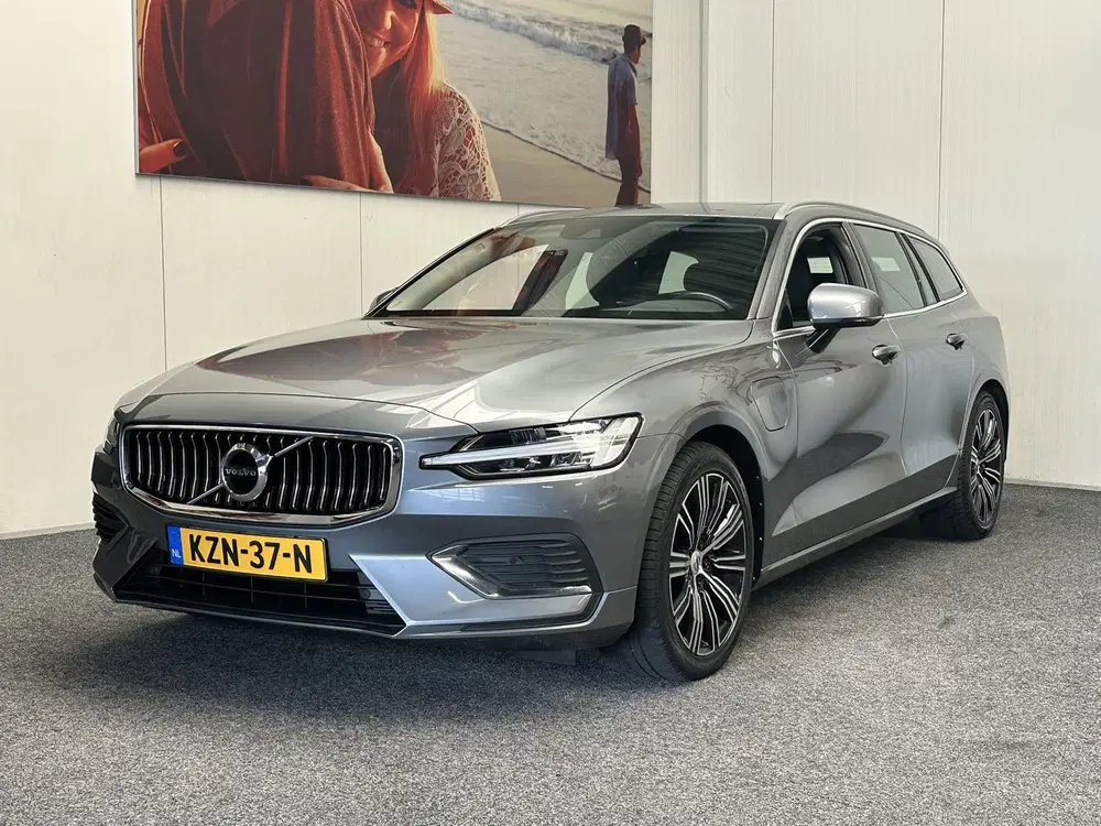 Volvo V60 2.0 T6 RECHARGE AWD INSCRIPTION 91% SOH LE uit 2021, foto 4