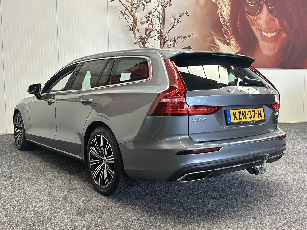 Volvo V60 2.0 T6 RECHARGE AWD INSCRIPTION 91% SOH LE uit 2021, foto 6
