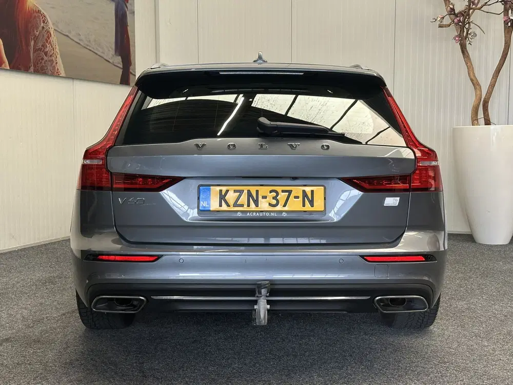 Volvo V60 2.0 T6 RECHARGE AWD INSCRIPTION 91% SOH LE uit 2021, foto 7