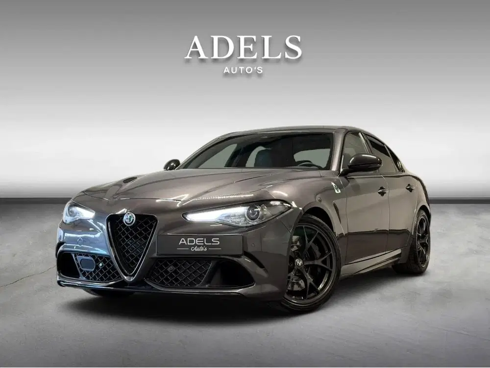 Alfa Romeo Giulia 2.9 V6 Quadrifoglio Facelift MY2021 Dealer uit 2020