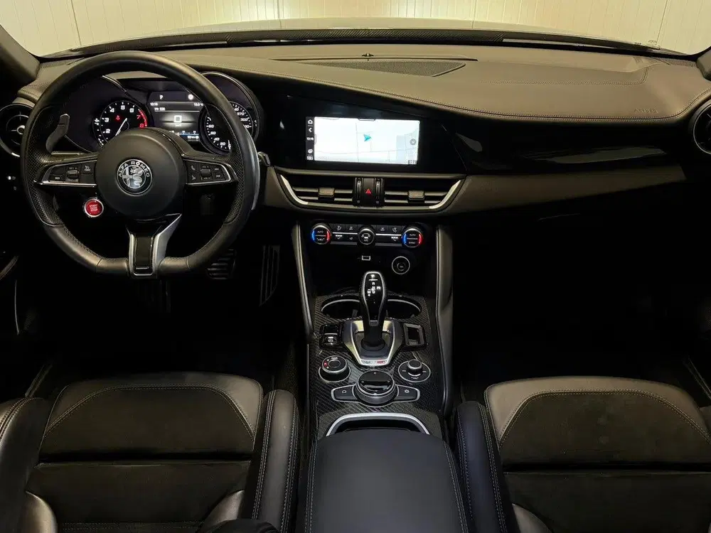 Alfa Romeo Giulia 2.9 V6 Quadrifoglio Facelift MY2021 Dealer uit 2020, foto 9