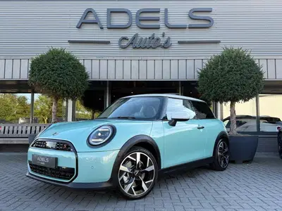 Mini Cooper S Cooper S 2.0 Classic M Panodak HUD Camera uit 2024