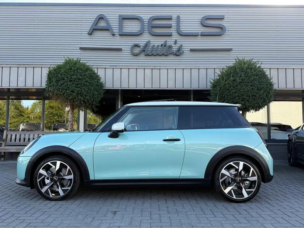 Mini Cooper S Cooper S 2.0 Classic M Panodak HUD Camera uit 2024, foto 7