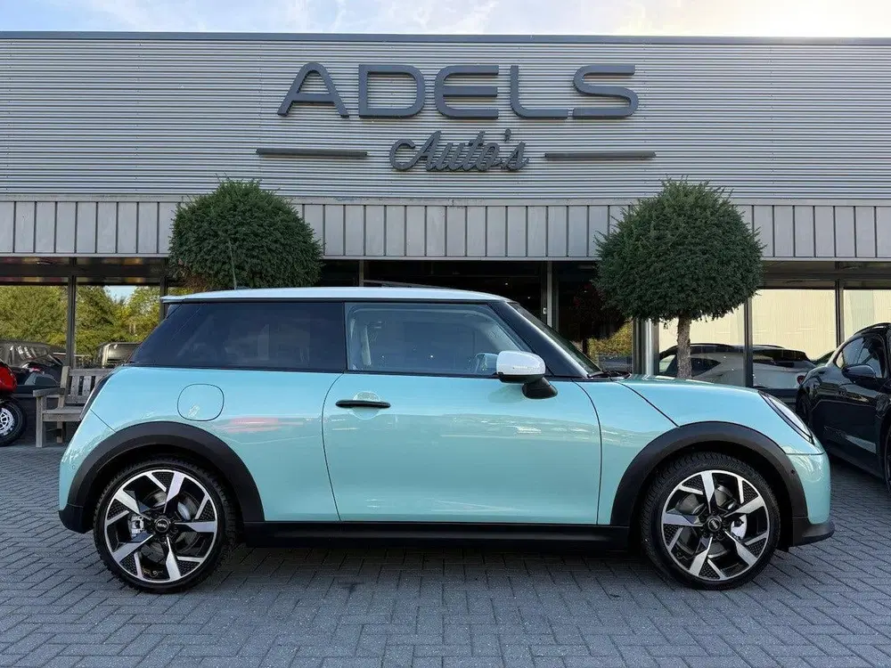 Mini Cooper S Cooper S 2.0 Classic M Panodak HUD Camera uit 2024, foto 8