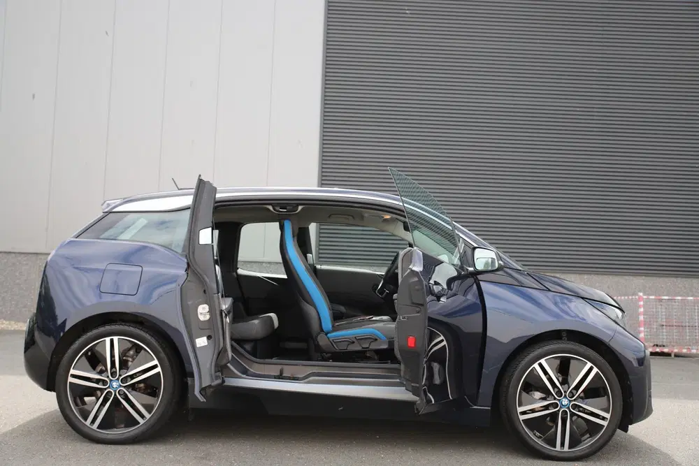 BMW i3 Executive 120Ah 42 kWh uit 2020, foto 13
