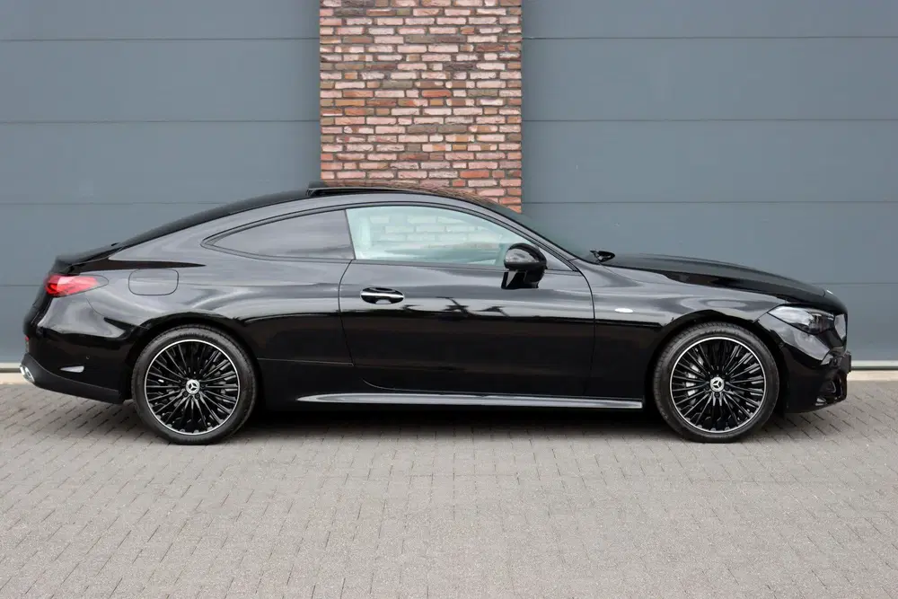 Mercedes-Benz CLE CLE Coupé 300 e AMG Line uit 2025, foto 11
