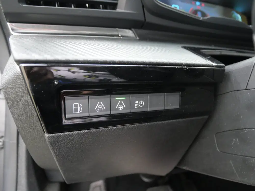 Peugeot 508 1.6 HYbrid 225 ALLURE uit 2023, foto 13