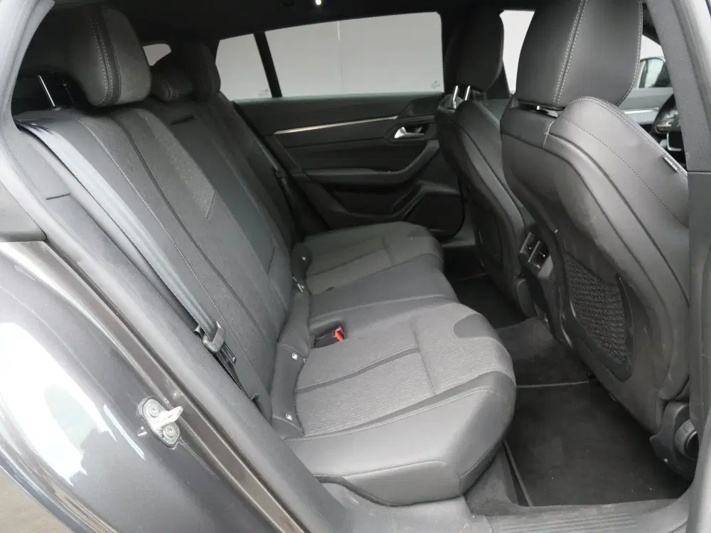 Peugeot 508 1.6 HYbrid 225 ALLURE uit 2023, foto 14