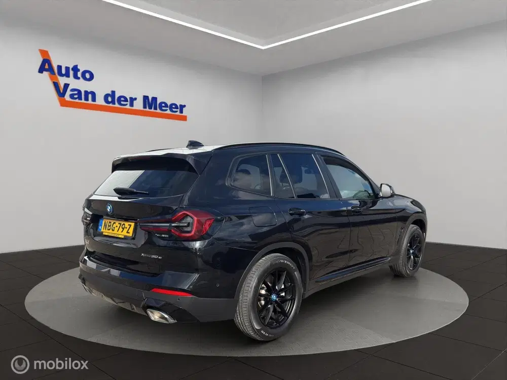 BMW X3 xDrive30e uit 2023, foto 11