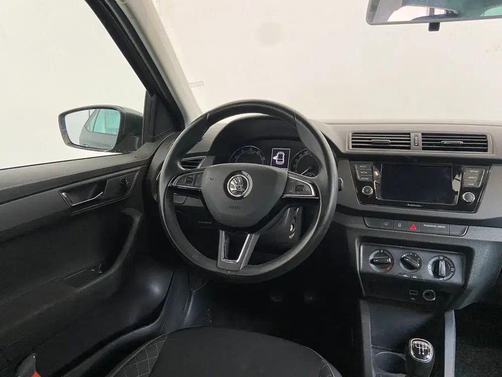 Skoda Fabia 1.0 TSI Ambition. Carplay.1e Eigenaar. APK uit 2020, foto 5