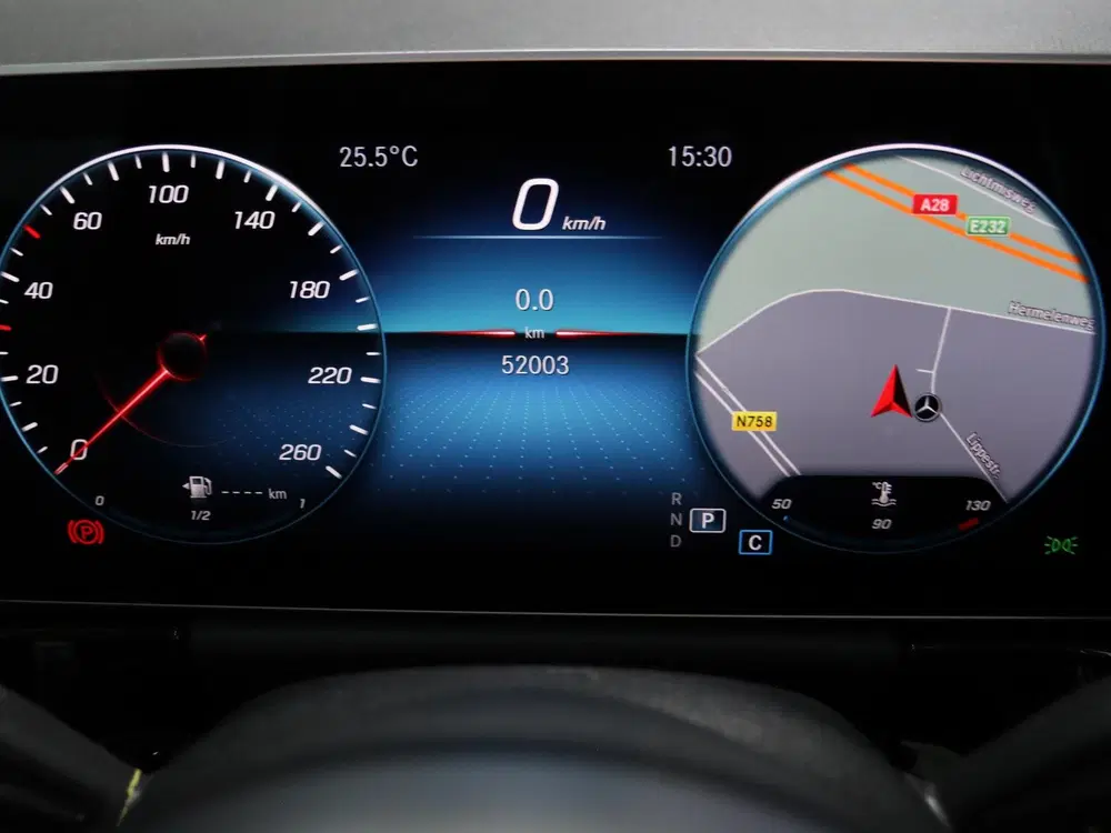 Mercedes-Benz B-Klasse 180 Advantage uit 2020, foto 15