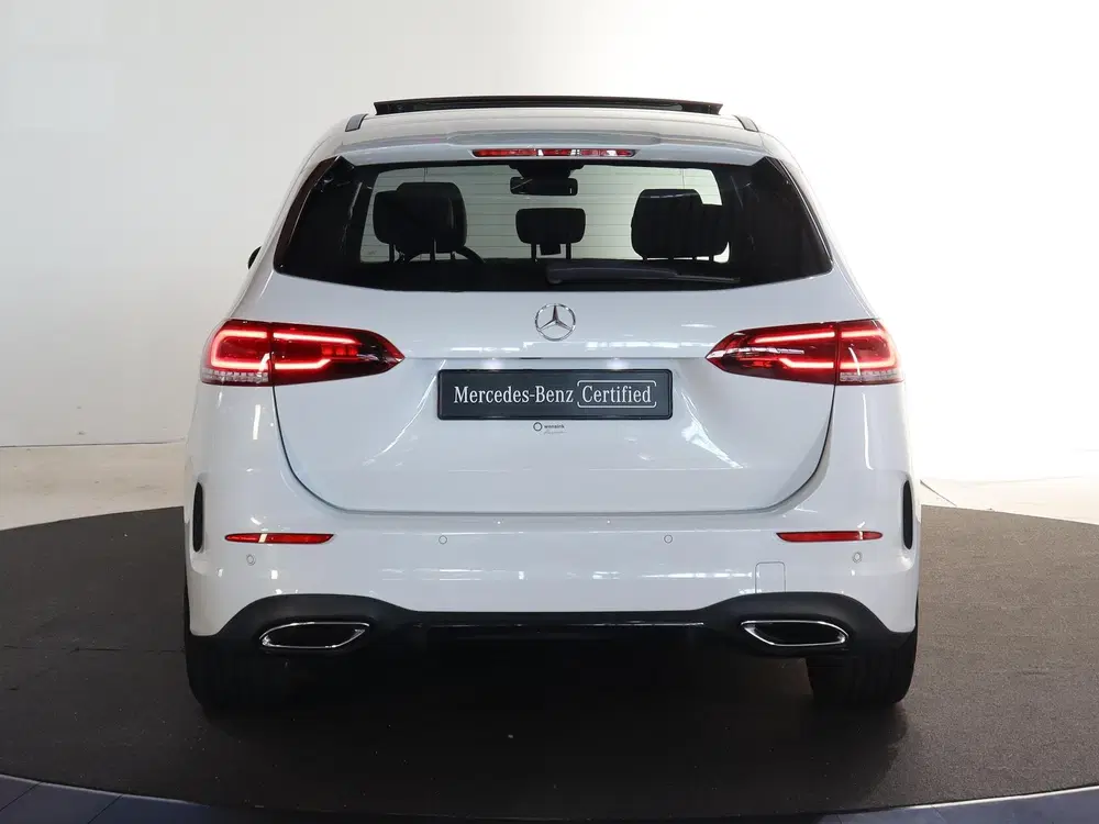 Mercedes-Benz B-Klasse 180 Advantage uit 2020, foto 4