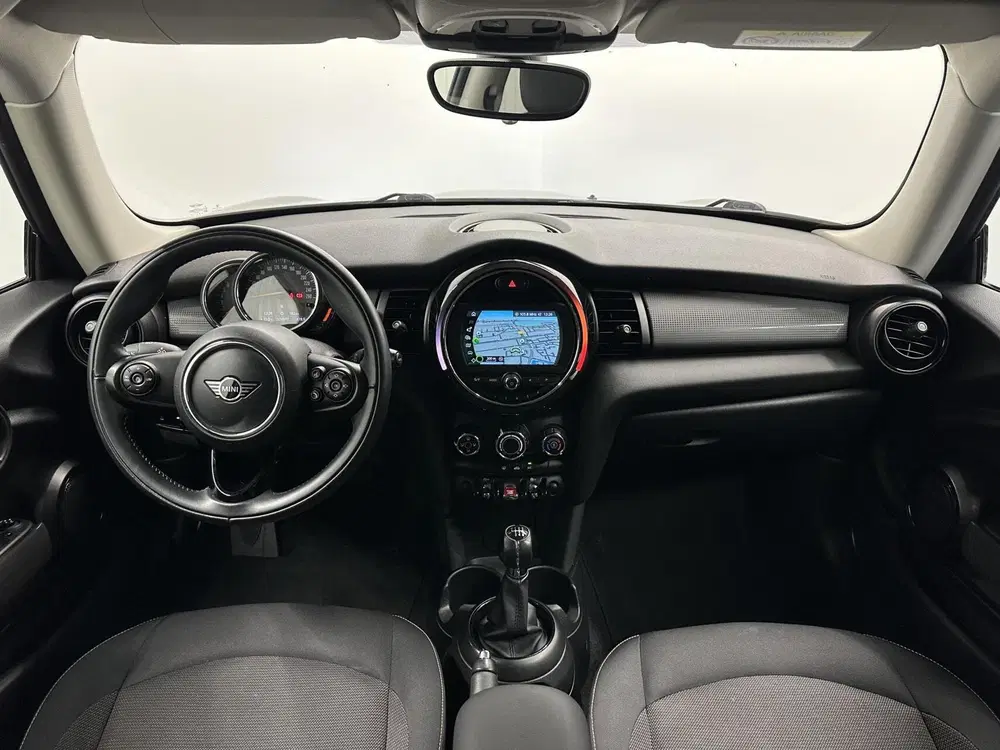 Mini Cooper 1.5 Cooper Pepper NAVIGATIE CRUISE LM. uit 2020, foto 2