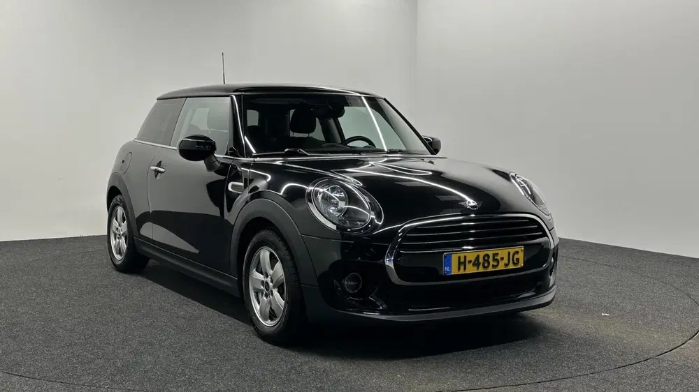 Mini Cooper 1.5 Cooper Pepper NAVIGATIE CRUISE LM. uit 2020, foto 3