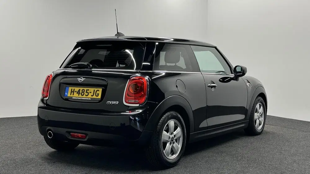 Mini Cooper 1.5 Cooper Pepper NAVIGATIE CRUISE LM. uit 2020, foto 5