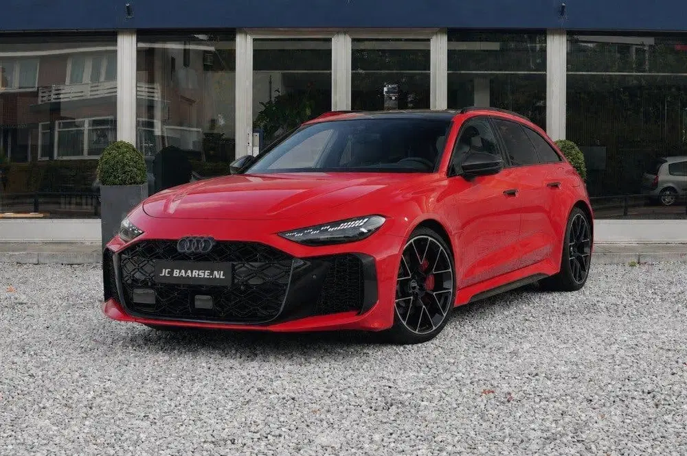Audi RS5 RS5 AVANT E-HYBRID uit 2026