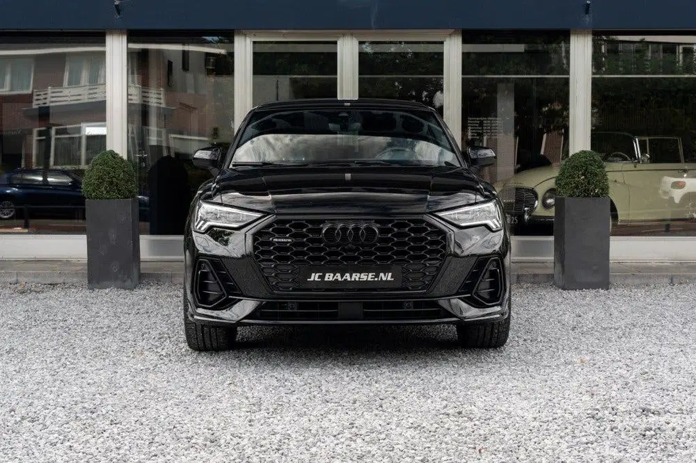 Audi Q3 45 TFSI QUATTRO uit 2020, foto 2