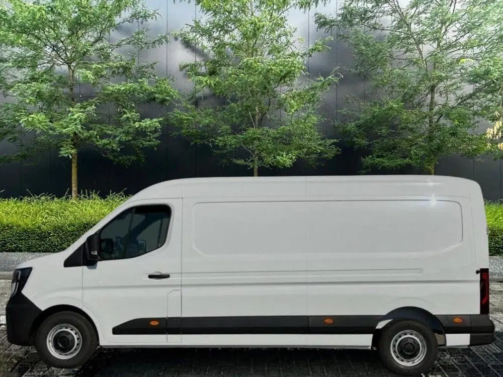 Renault Master e-Tech Long Range uit 2025