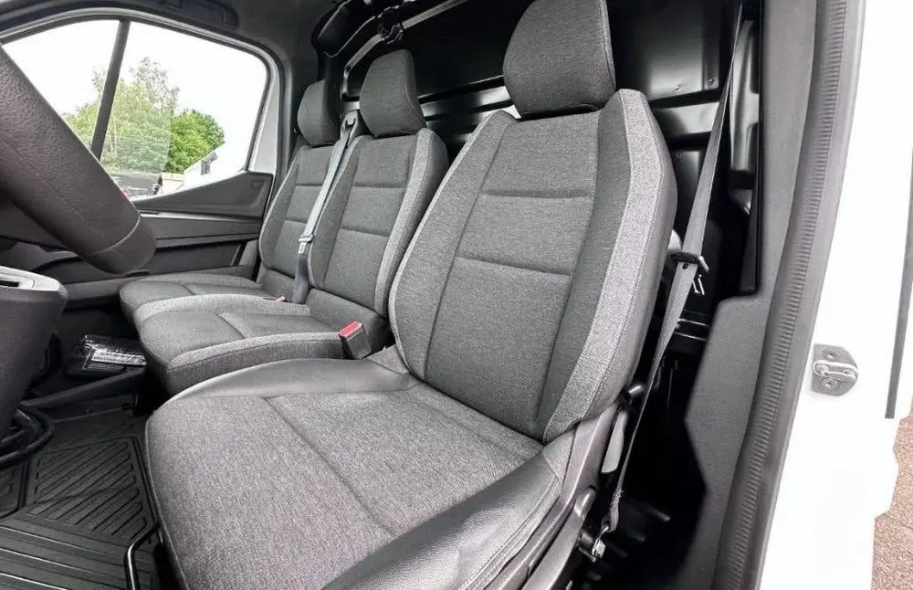 Renault Master e-Tech Long Range uit 2025, foto 4