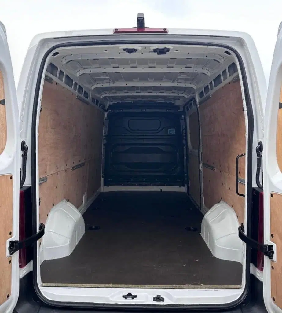 Renault Master e-Tech Long Range uit 2025, foto 6