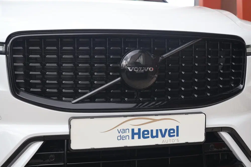 Volvo XC60 T6 Recharge AWD R-Design uit 2022, foto 6