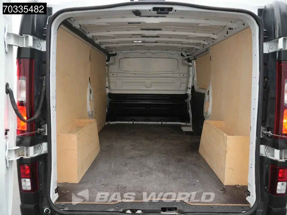 Renault Trafic 150pk Automaat L2H1 Airco Carplay Cruise C uit 2023, foto 10