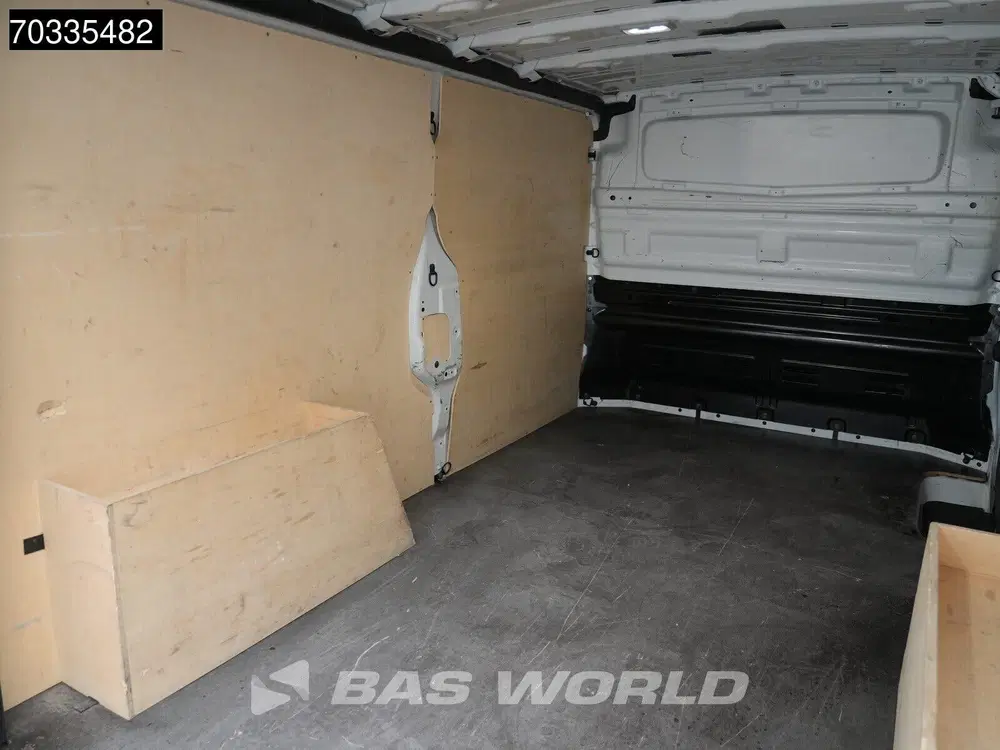 Renault Trafic 150pk Automaat L2H1 Airco Carplay Cruise C uit 2023, foto 11