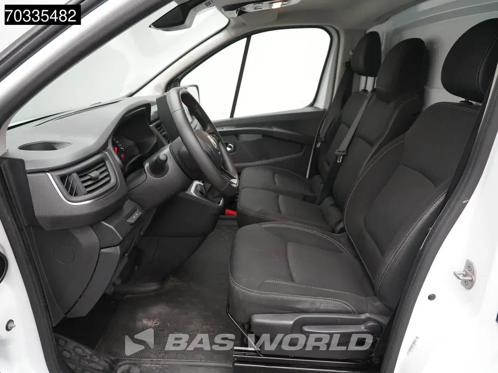 Renault Trafic 150pk Automaat L2H1 Airco Carplay Cruise C uit 2023, foto 15