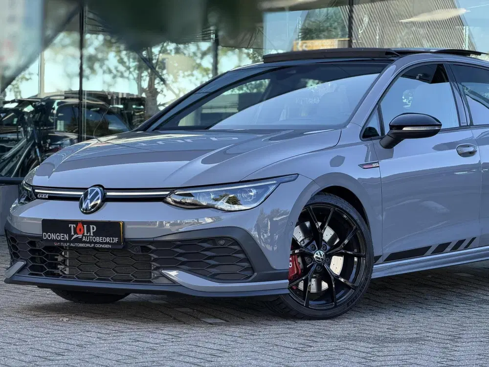 Volkswagen Golf 2.0 TSI GTI Dealer onderhouden VOLL uit 2024, foto 2