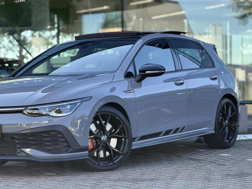 Volkswagen Golf 2.0 TSI GTI Dealer onderhouden VOLL uit 2024, foto 3
