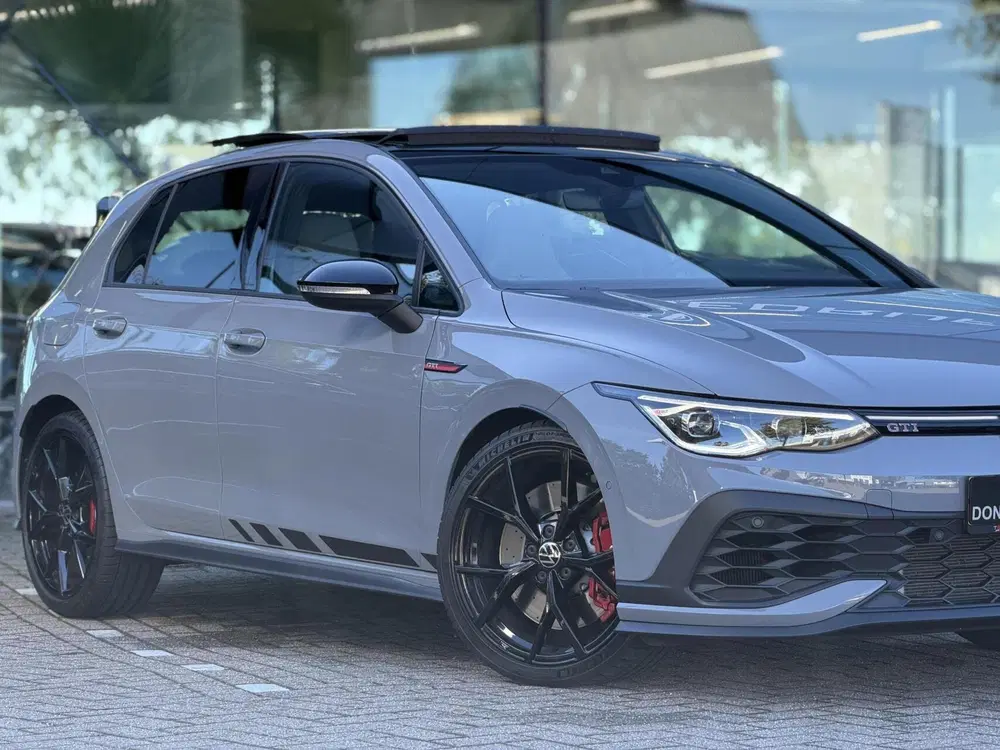 Volkswagen Golf 2.0 TSI GTI Dealer onderhouden VOLL uit 2024, foto 8