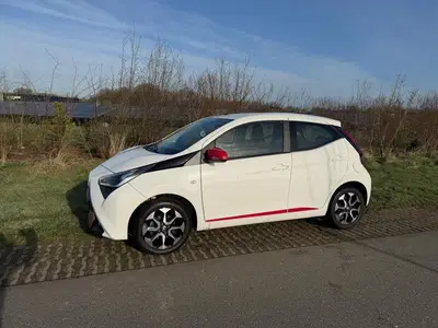 Toyota Aygo 1.0 VVT-i 72pk 5D (bj 2019) uit 2019