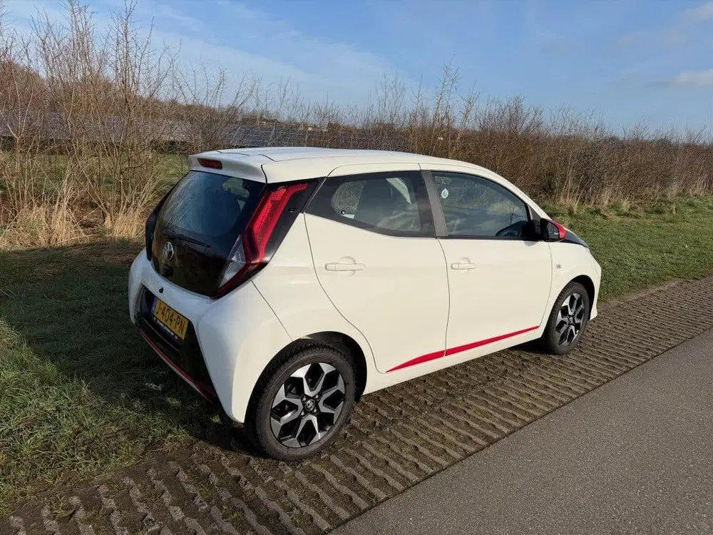 Toyota Aygo 1.0 VVT-i 72pk 5D (bj 2019) uit 2019, foto 4