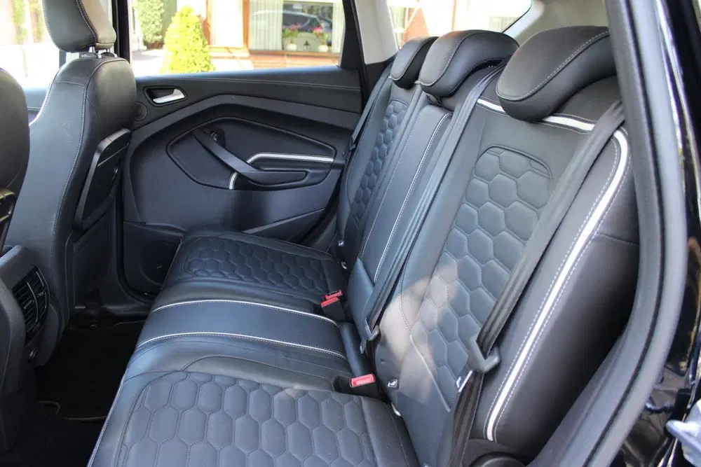 Ford Kuga 1.5 EcoBoost Vignale Trekhaak uit 2019, foto 15