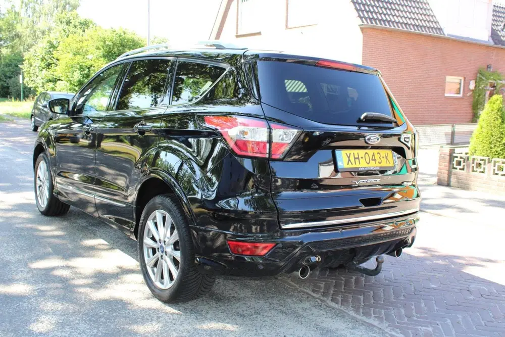 Ford Kuga 1.5 EcoBoost Vignale Trekhaak uit 2019, foto 3