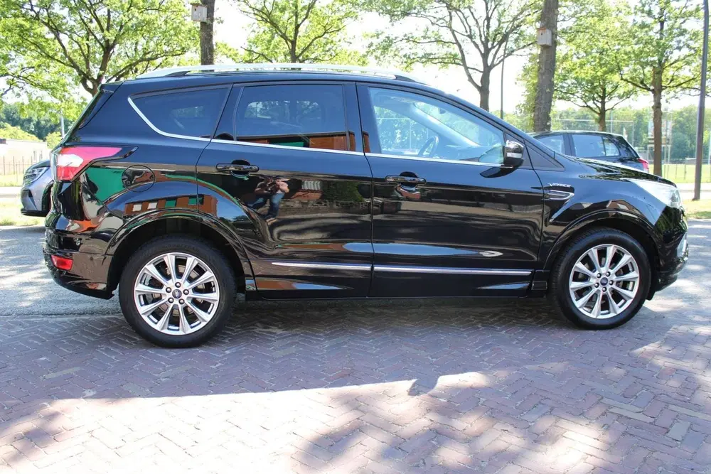 Ford Kuga 1.5 EcoBoost Vignale Trekhaak uit 2019, foto 5