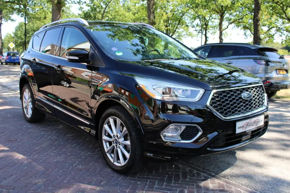 Ford Kuga 1.5 EcoBoost Vignale Trekhaak uit 2019, foto 6