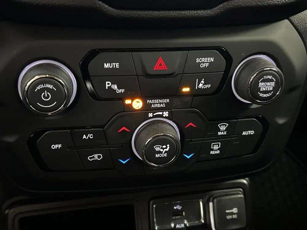Jeep Renegade 1.0T-e Limited NAVIGATIE uit 2019, foto 10