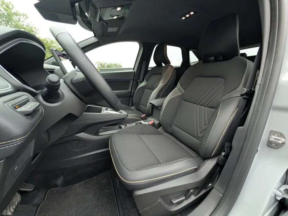 Renault Symbioz 1.8 E-Tech Hybrid uit 2026, foto 4