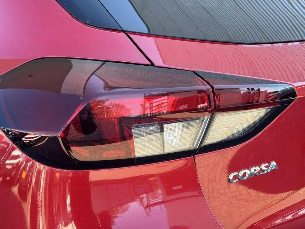 Opel Corsa GS 1.2 Turbo 100pk uit 2021, foto 14