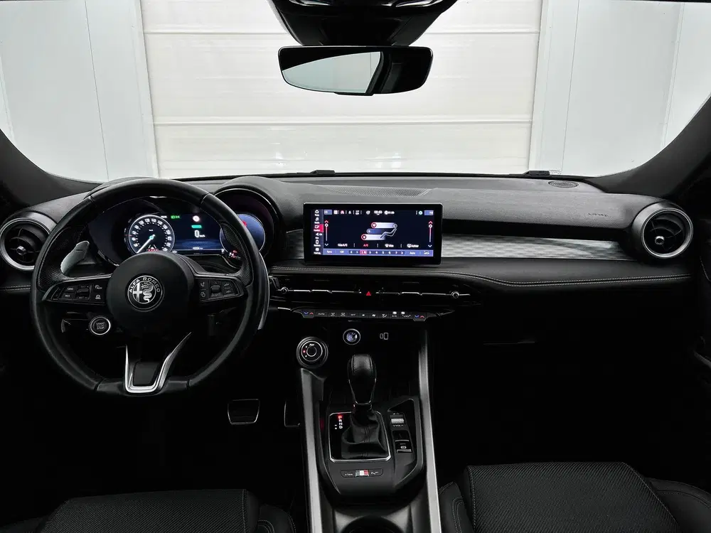 Alfa Romeo Tonale 1.3T PHEV Edizione Speciale uit 2023, foto 13