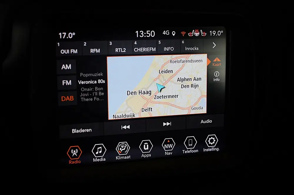Jeep Renegade 4xe 240 Plug-in Hybrid Electric S uit 2021, foto 12