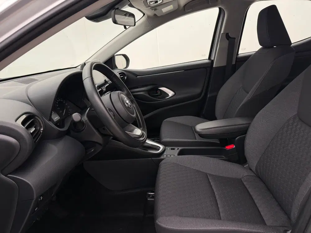 Toyota Yaris 1.5 Hybrid Comfort uit 2023, foto 10