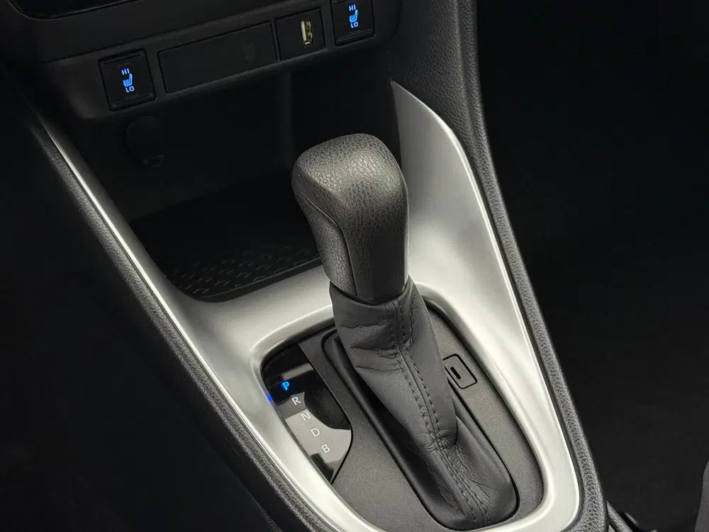 Toyota Yaris 1.5 Hybrid Comfort uit 2023, foto 13