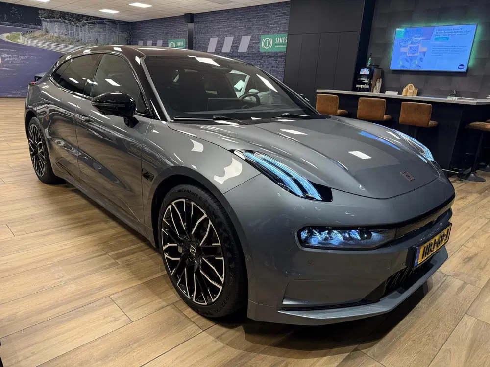 Zeekr 001 AWD Privilege 100 kWh uit 2025, foto 8