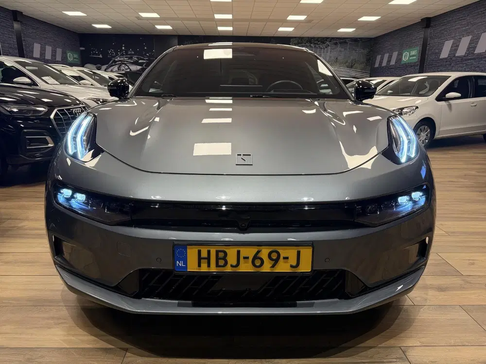 Zeekr 001 AWD Privilege 100 kWh uit 2025, foto 9