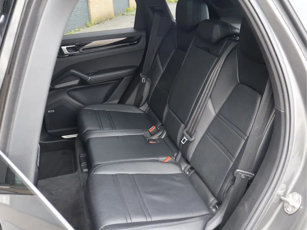Porsche Cayenne 3.0 340PK V6 uit 2019, foto 10